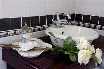 A White Rose Guest House Bloemfontein Eksteriør bilde